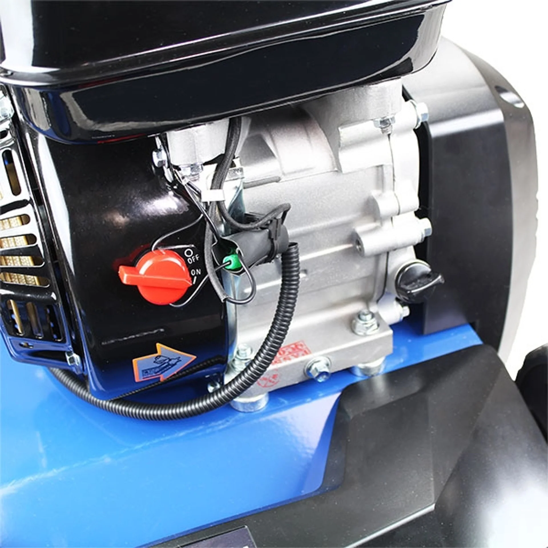 Hyundai Petrol Lawn Scarifier & Aerator 2-in-1 – 212cc Engine, 400mm Width, 45L Catcher. (HYSC210) - Image 15